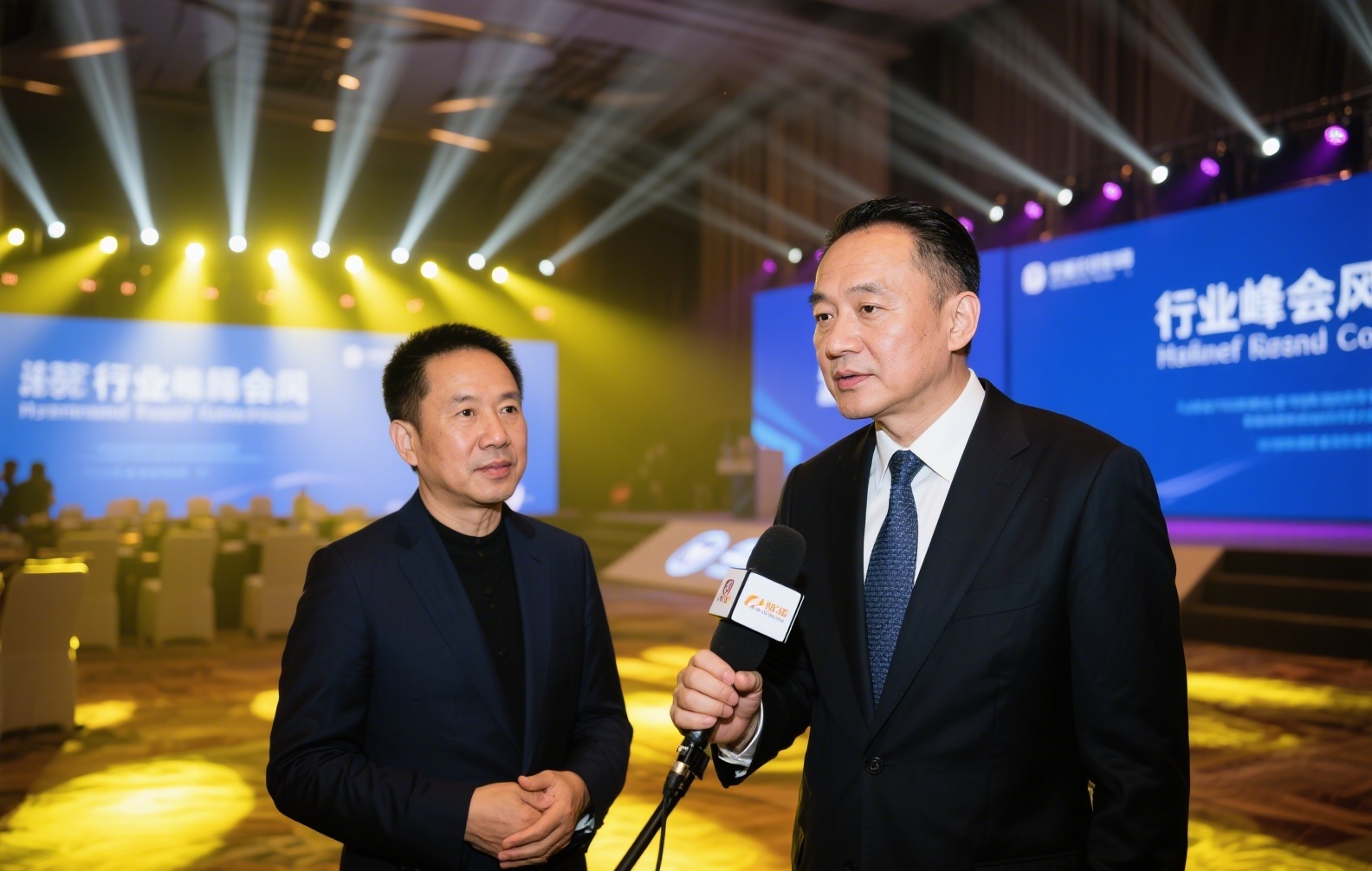 Trezor硬件钱包深度解析：如何为你的加密货币资产构建最安全的冷存储防线